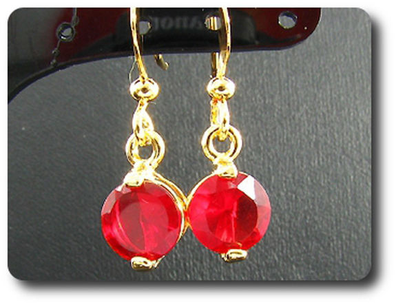 BOUCLES D'OREILLE RUBIS