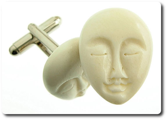 BOUTONS DE MANCHETTES