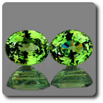 1.03 cts LOT DE 2 GRENAT DEMANTOIDE . IF