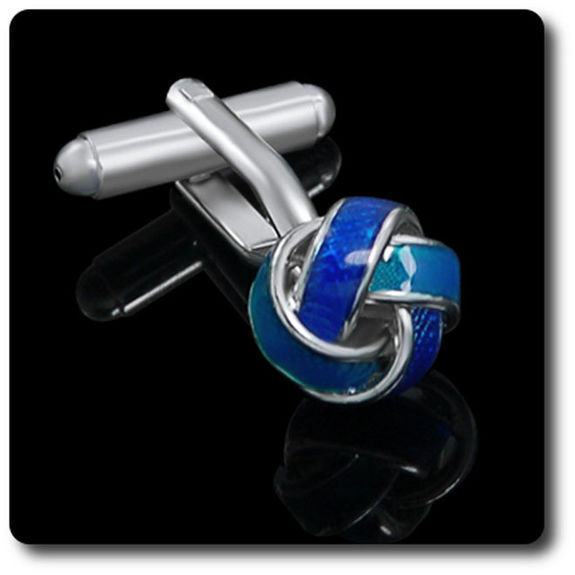 BOUTONS DE MANCHETTES