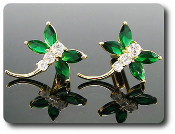 BOUTONS DE MANCHETTES POUR FEMME