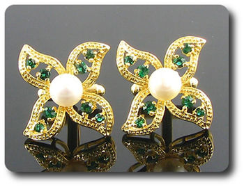 BOUTONS DE MANCHETTES POUR FEMME