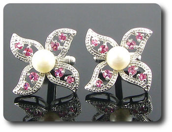 BOUTONS DE MANCHETTES POUR FEMME