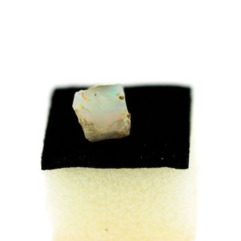 3.05ct NATURAL ROUGH OPAL