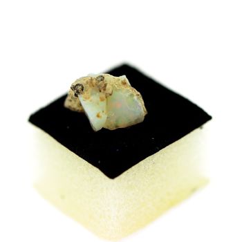 4.80ct NATURAL ROUGH OPAL