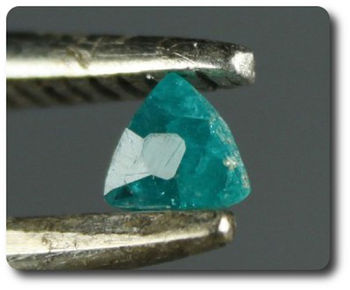 0.07 CTS. DIOPTASE