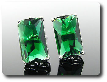 2x20mm Simulated Green Emerald Cufflink