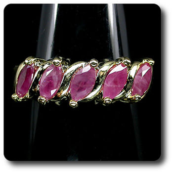 RED RUBY RING