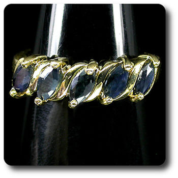 BLUE SAPPHIRE RING