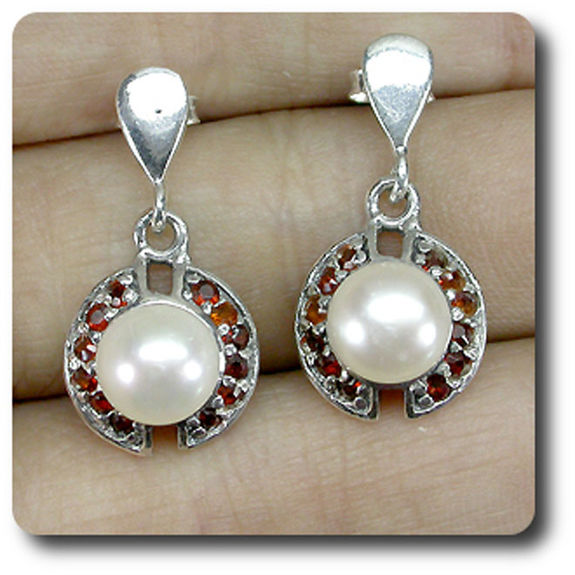 Pearl and garnet earrings Outlet