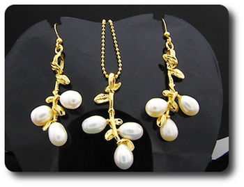 PARURE PERLE