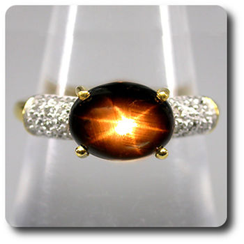 STAR SAPPHIRE & DIAMOND RING