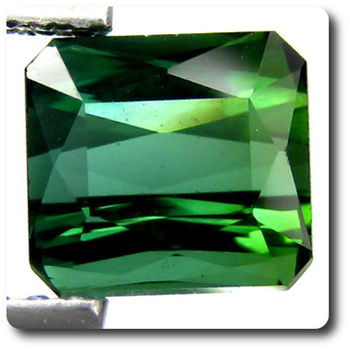 1.60 cts TOURMALINE VERTE . VVS