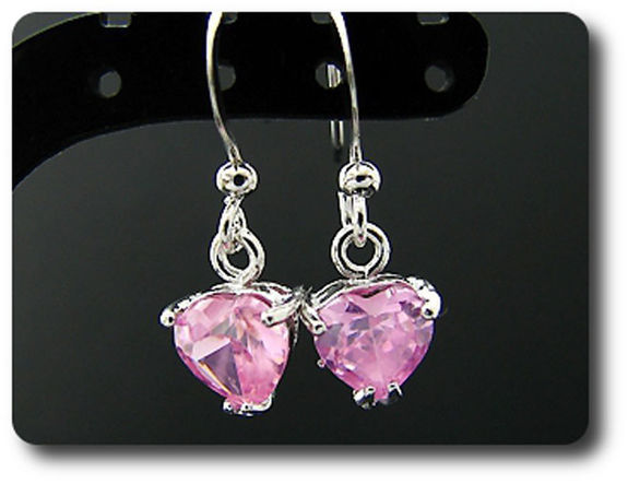 BOUCLES D'OREILLE SAPHIR ROSE