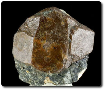 4 g LORENZENITE CRYSTAL