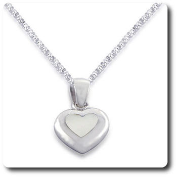 PENDENTIF COEUR EN NACRE. 1.10 g