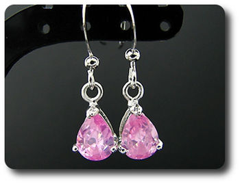 BOUCLES D'OREILLE SAPHIR ROSE