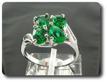 4x6mm Green Emerald Ring