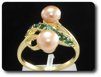 BAGUE PERLE & EMERAUDE