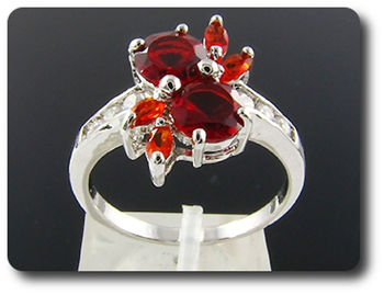6x6-4mm Red Ruby Ring