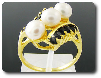 3x6mm Fresh Water Pearl Ring