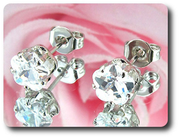 2x6mm Simulated Diamond Earrings