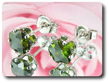 BOUCLES D'OREILLE SAPHIR VERT