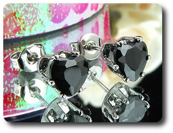 BOUCLES D'OREILLE SAPHIR NOIR