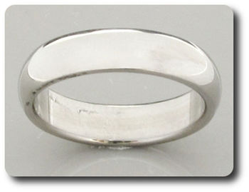 Fashionable Men Ring
