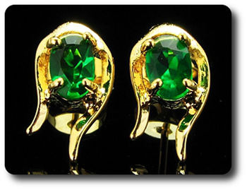 BOUCLES D'OREILLE EMERAUDE