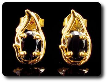 BOUCLES D'OREILLE SAPHIR NOIR