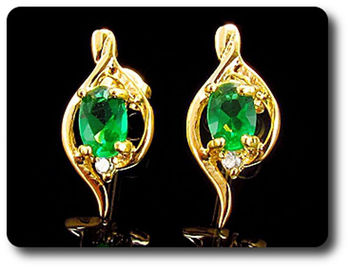 2x7mm Green Emerald Earrings
