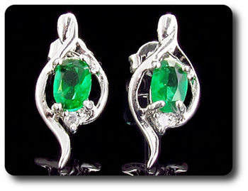2x7mm Green Emerald Earrings