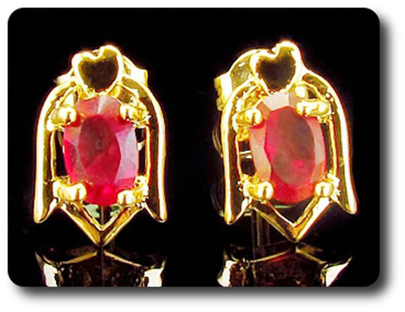 BOUCLES D'OREILLE RUBIS