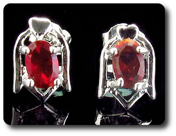 BOUCLES D'OREILLE RUBIS