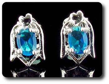 BOUCLES D'OREILLE SAPHIR BLEU