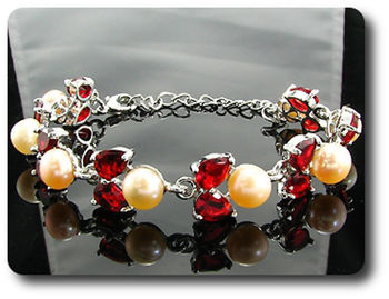 BRACELET RUBIS & PERLES