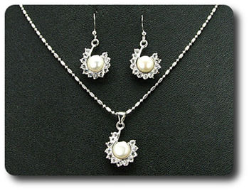 36x3mm White Topaz & Pearl Pendant Earrings Set