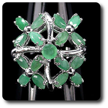 EMERALD RING