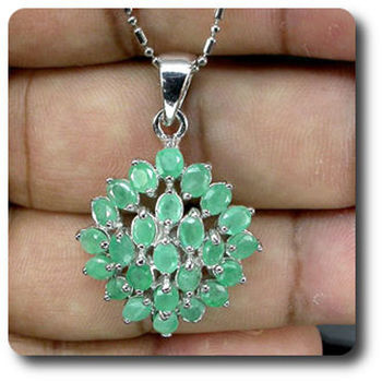 EMERALD PENDANT