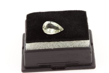 1.62 cts  BERYL VERT . IF