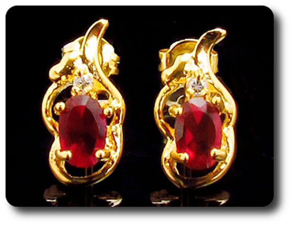 BOUCLES D'OREILLE RUBIS