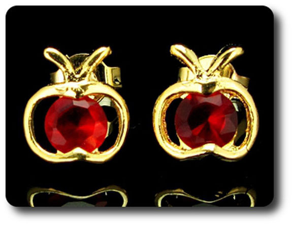 BOUCLES D'OREILLE RUBIS