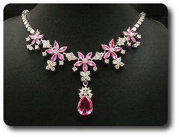 COLLIER SAPHIR ROSE