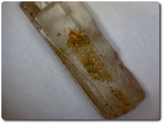 4.9 cts QUARTZ CRYSTAL