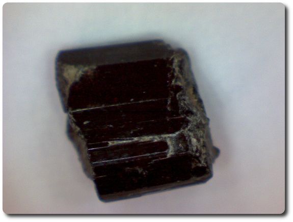 4,6  cts TOURMALINE SCHÖRL