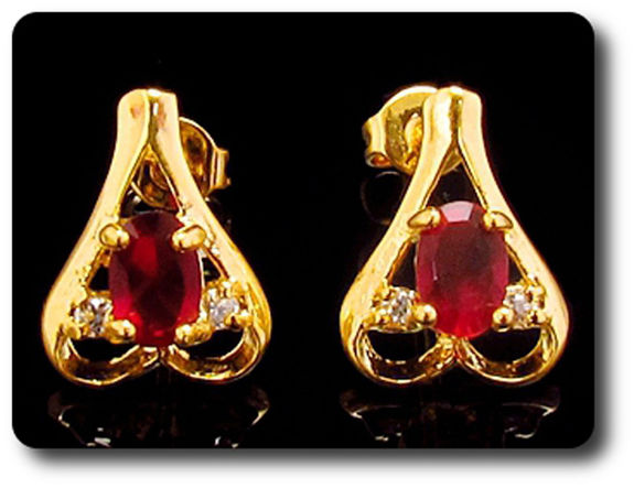 BOUCLES D'OREILLE RUBIS