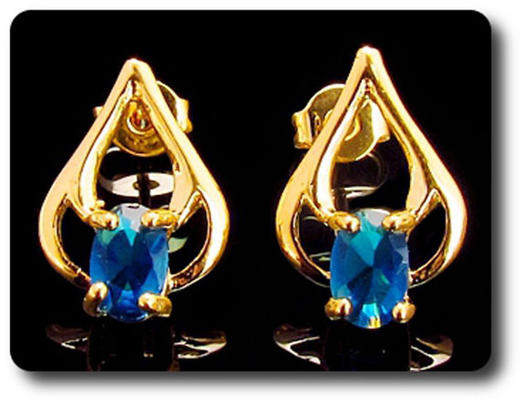 BOUCLES D'OREILLE SAPHIR BLEU