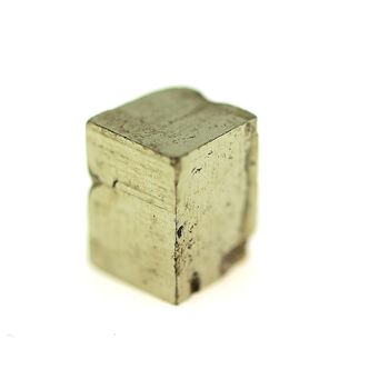 2.8 carats CRISTAL DE PYRITE