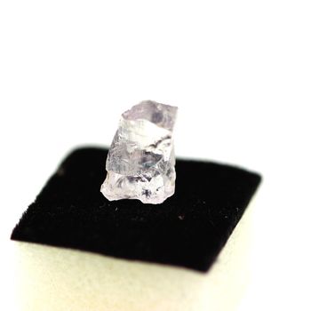 2,6 cts SCAPOLITE